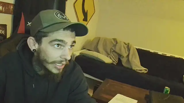 Snapshot of XMeF10 chatting on 25, 2, 2025 XMeF10 online show from 25, 2, 2025