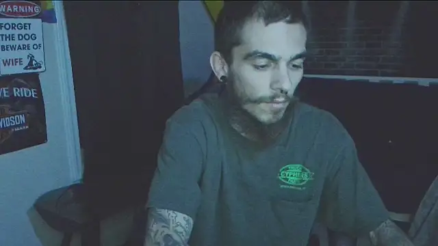 Snapshot of XMeF10 chatting on 2, 3, 2025 XMeF10 online show from 2, 3, 2025