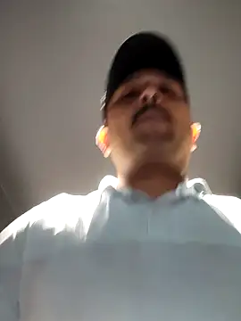 Snapshot of Akhil3290 chatting on 17, 3, 2025 Akhil3290 online show from 17, 3, 2025