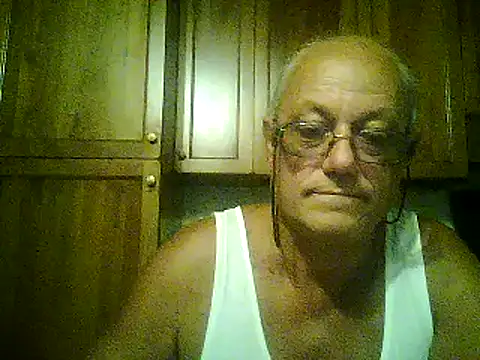 Snapshot of gianbragallini chatting on 8, 9, 2025 gianbragallini online show from 8, 9, 2025