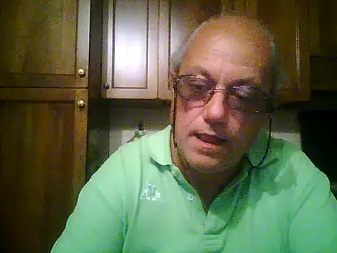 Snapshot of gianbragallini chatting on 17, 9, 2025 gianbragallini online show from 17, 9, 2025