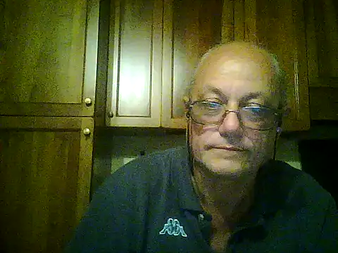 Snapshot of gianbragallini chatting on 22, 9, 2025 gianbragallini online show from 22, 9, 2025