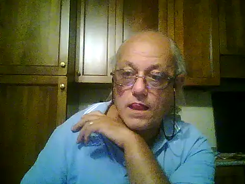 Snapshot of gianbragallini chatting on 23, 9, 2025 gianbragallini online show from 23, 9, 2025