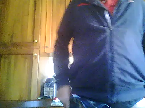 Snapshot of gianbragallini chatting on 18, 10, 2025 gianbragallini online show from 18, 10, 2025