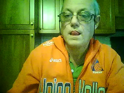Snapshot of gianbragallini chatting on 1, 11, 2025 gianbragallini online show from 1, 11, 2025