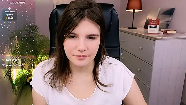 Ruyjin Choi online show from 8, 2, 2025