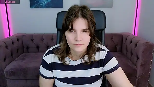 Ruyjin Choi online show from 15, 9, 2025