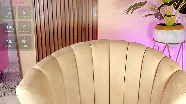 kenayfox online show from 25, 2, 2025