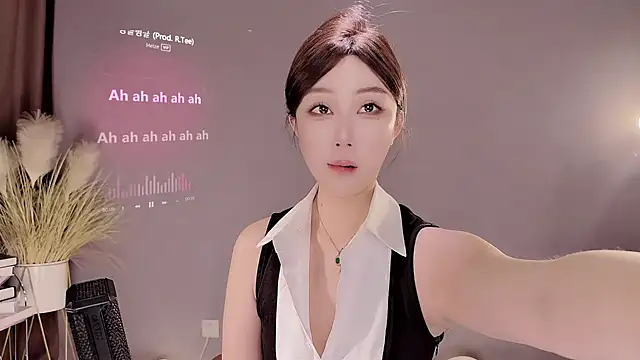 Snapshot of jingling666 chatting on 22, 2, 2025 jingling666 online show from 22, 2, 2025