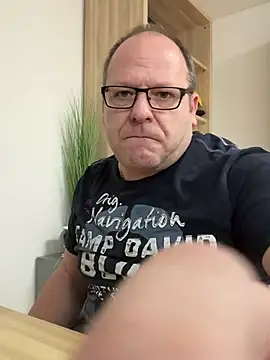 coupleLatinaLovers online show from 19, 12, 2024