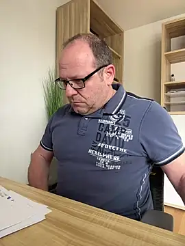 coupleLatinaLovers online show from 14, 3, 2025