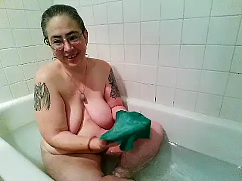 GraceHenderson online show from 13, 3, 2025