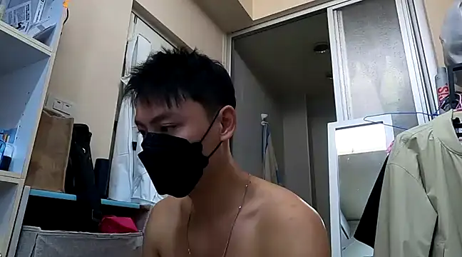 Snapshot of frnk30151 chatting on 4, 12, 2024 frnk30151 online show from 4, 12, 2024