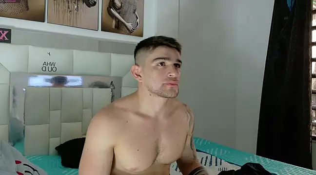 Sexy Alejandro  online show from 24, 1, 2025
