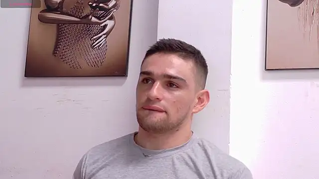 Sexy Alejandro  online show from 8, 4, 2026