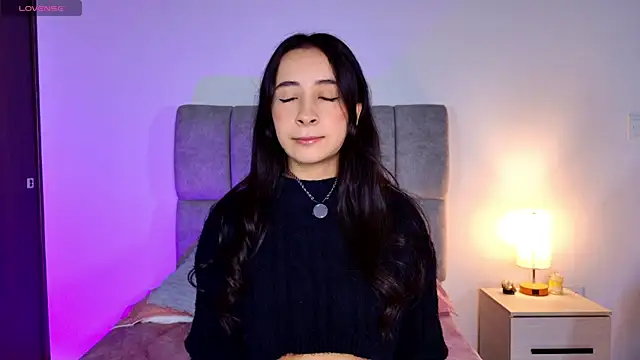 Snapshot of melanie_hills chatting on 14, 7, 2026 melanie hills online show from 14, 7, 2026