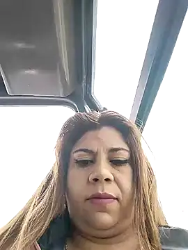 Laura-Hernandez online show from 2, 1, 2025