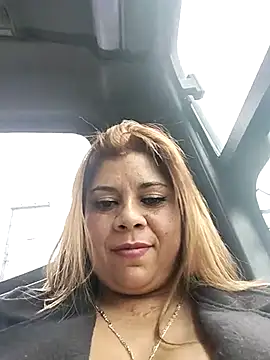 Laura-Hernandez online show from 1, 3, 2025