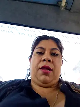 Laura-Hernandez online show from 4, 2, 2026