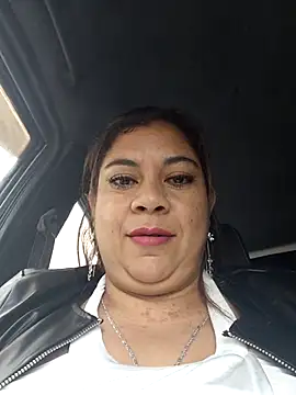 Laura-Hernandez online show from 17, 2, 2026