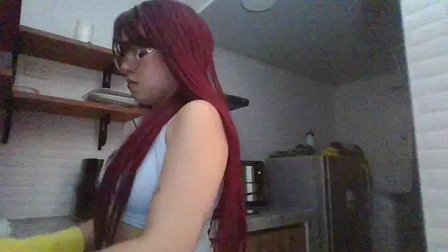 Kiri Cutee online show from 20, 2, 2025