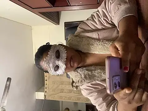 kamayanisingh24 online show from 30, 1, 2025