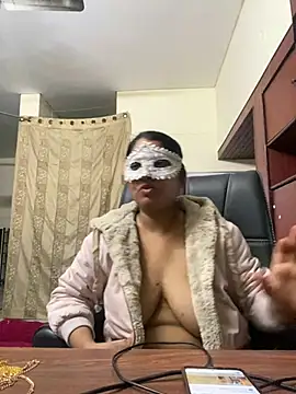 kamayanisingh24 online show from 23, 2, 2025