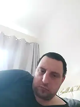 Snapshot of HE-M123 chatting on 11, 12, 2024 HE-M123 online show from 11, 12, 2024