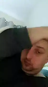 Snapshot of HE-M123 chatting on 12, 12, 2024 HE-M123 online show from 12, 12, 2024