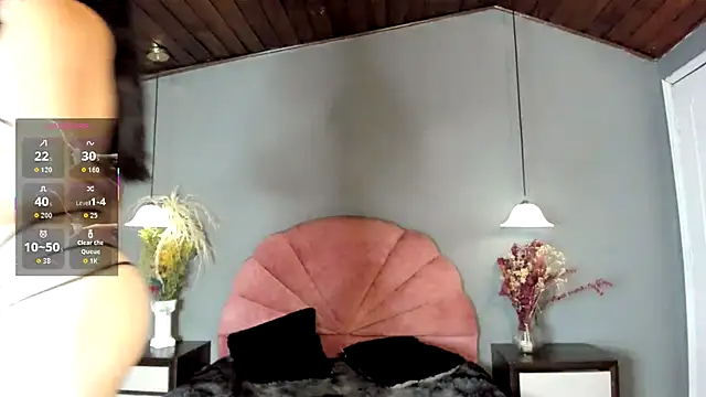 Alliemilky online show from 8, 11, 2025