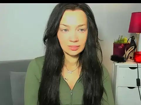 OliviaFantasy online show from 12, 2, 2026