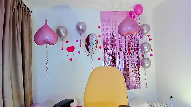 Maia W10 online show from 13, 2, 2025