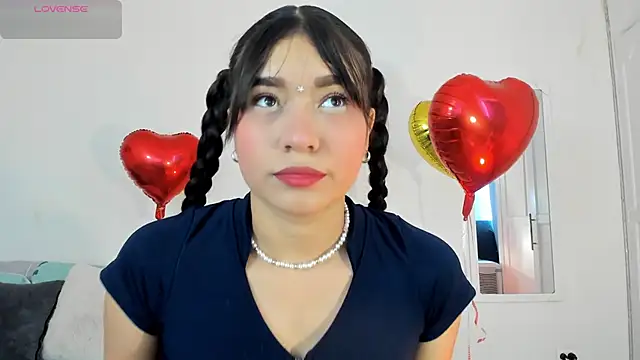 Maia W10 online show from 25, 2, 2025