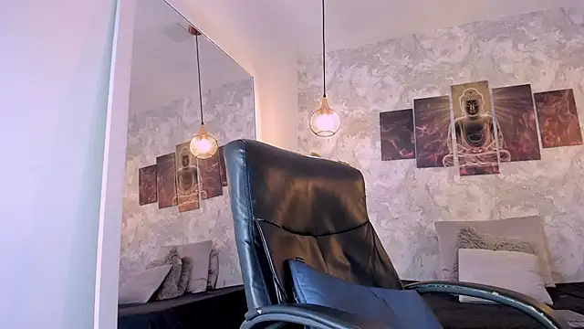 Regan   online show from 29, 9, 2025