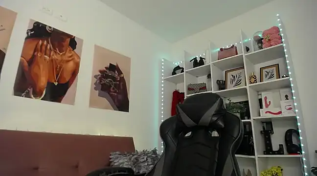 catalinapalencia online show from 7, 1, 2025