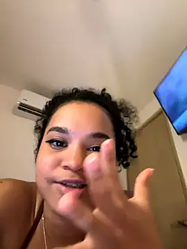 Lucy wilson5 online show from 6, 12, 2024