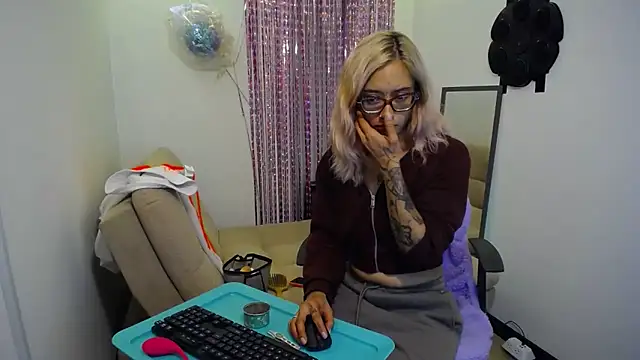 911Calling online show from 1, 3, 2025