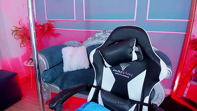 Snapshot of Red_star8 chatting on 28, 2, 2026 Red star8 online show from 28, 2, 2026