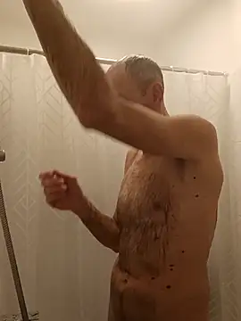 BesterJunge45 online show from 3, 12, 2024