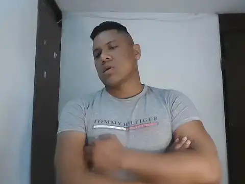 latinblack01 online show from 10, 11, 2025