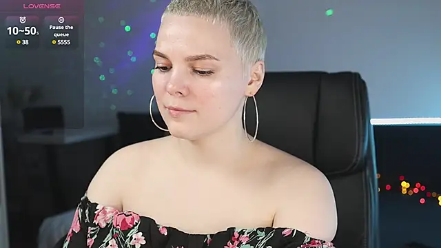 LikaBerry1 online show from 25, 2, 2025