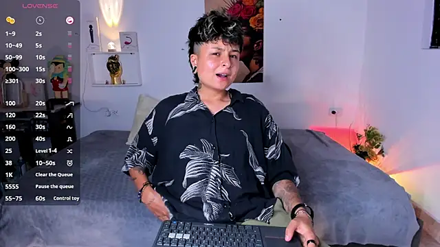 ZuryRamirez  online show from 26, 6, 2026