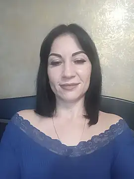 FireLily332 online show from 15, 1, 2025