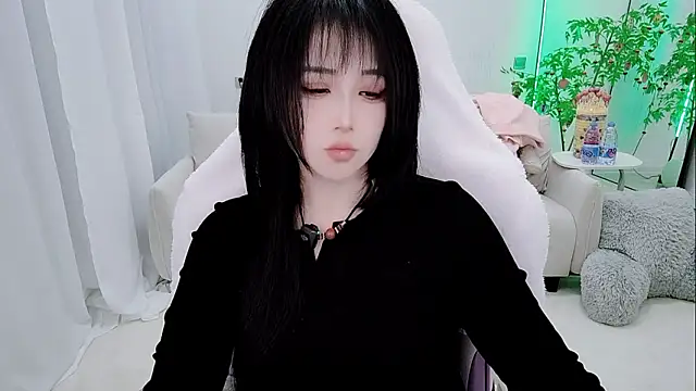 Snapshot of Vaness-a chatting on 10, 2, 2026 Vaness-a online show from 10, 2, 2026