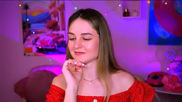 Snapshot of DeboraLarson chatting on 27, 2, 2025 DeboraLarson online show from 27, 2, 2025