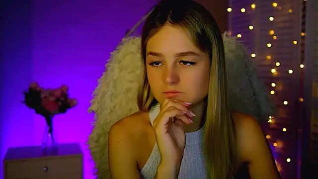 DeboraLarson online show from 30, 11, 2025