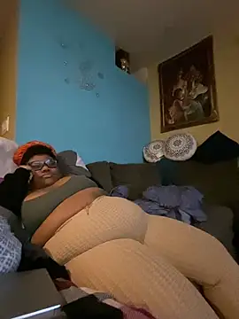 Snapshot of dondivax3 chatting on 8, 1, 2025 dondivax3 online show from 8, 1, 2025