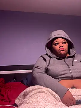 Snapshot of dondivax3 chatting on 8, 11, 2025 dondivax3 online show from 8, 11, 2025