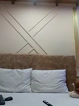 ashley  foxx  online show from 12, 2, 2026