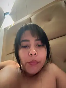 Snapshot of darsha_90 chatting on 5, 2, 2025 darsha 90 online show from 5, 2, 2025